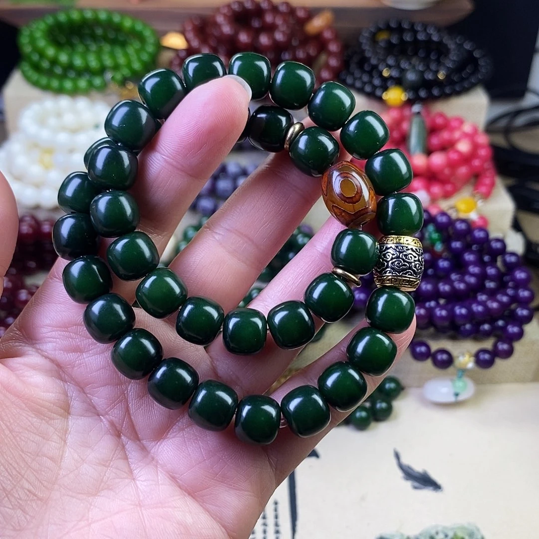 白玉菩提吊坠菩提