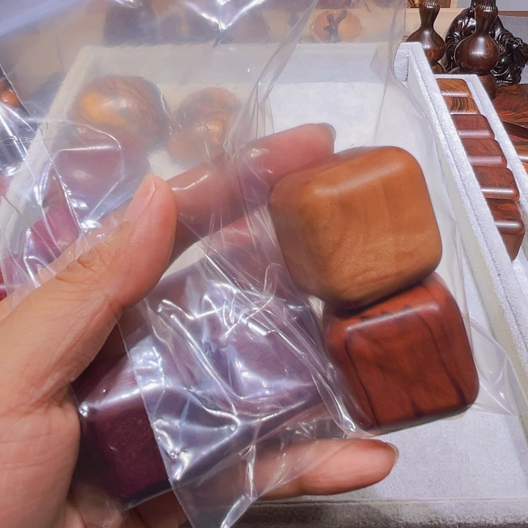 春***限紫罗兰方块一对枣木方块一对