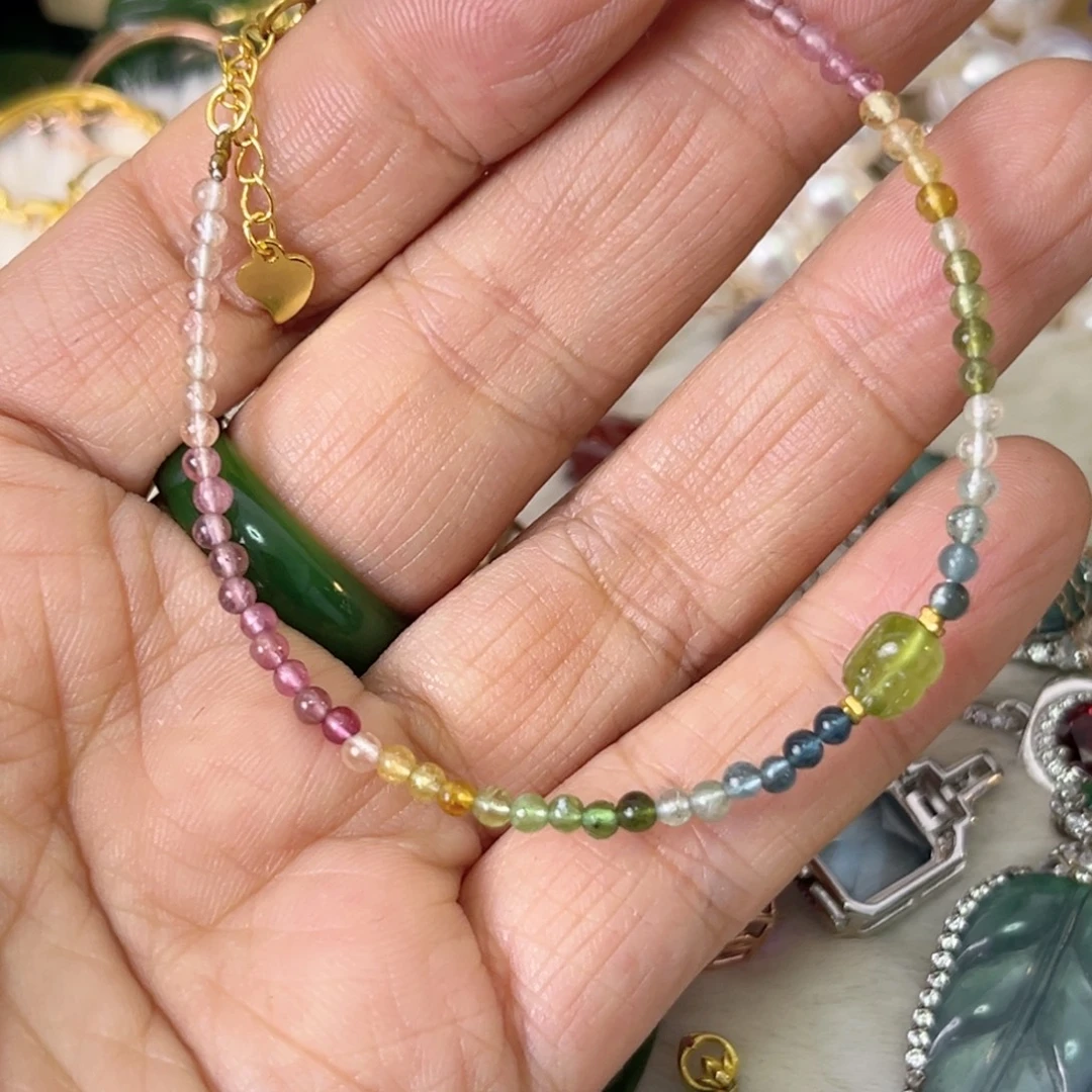 和田玉（碧玉）18K金镶嵌颈饰