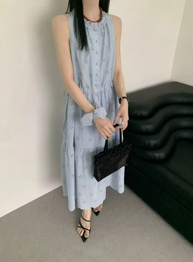 2025夏季新款法式重工镂空背心纯色抽绳收腰无袖花边领连衣裙女