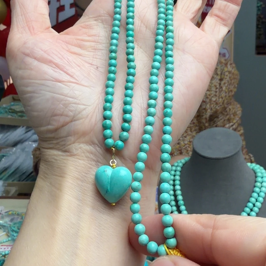 绿松石未镶嵌颈饰