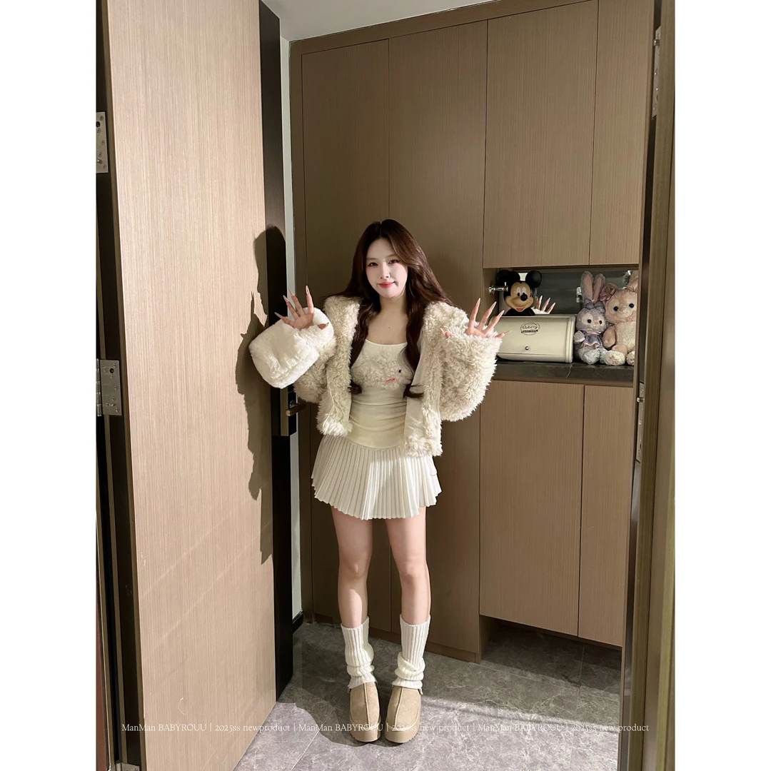 温与柔蔓蔓【奶卷托卡】冬季甜美短款外套毛绒小兔长袖上衣三件套