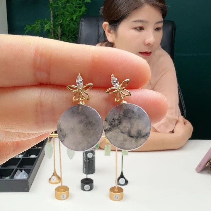 翡翠银S925镶嵌耳饰天然