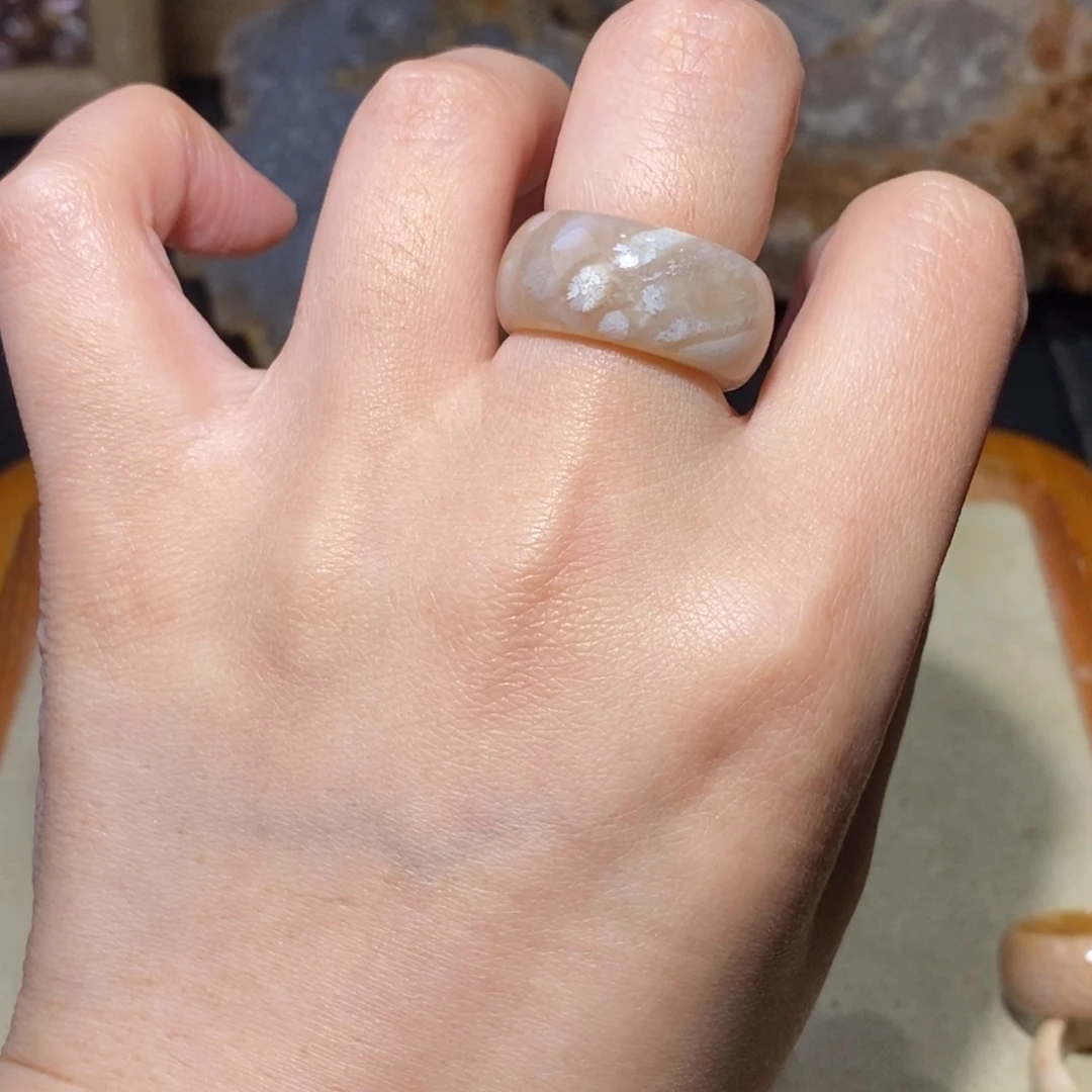 【闪购商品】硅化玉珊瑚玉未镶嵌