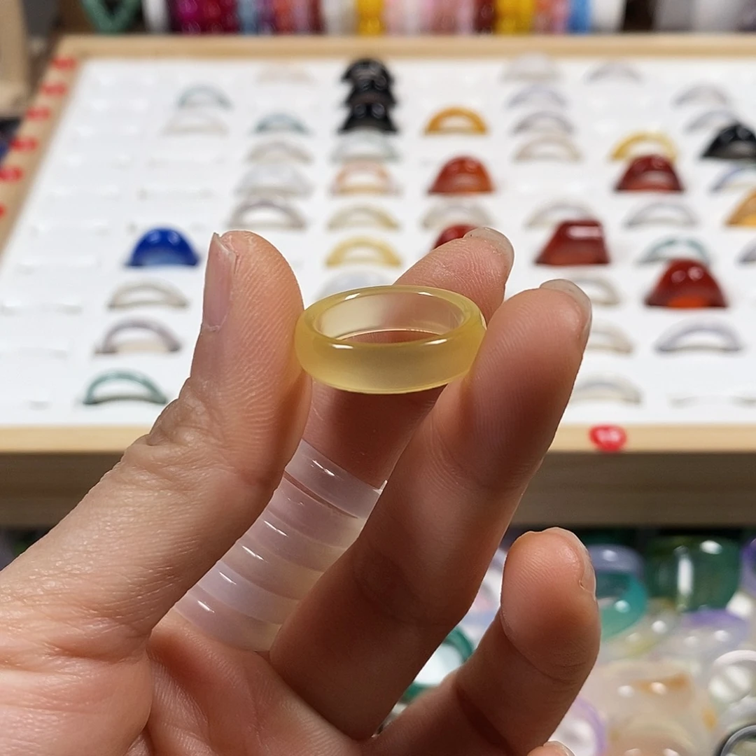 玛瑙/玉髓戒指未镶嵌J***?