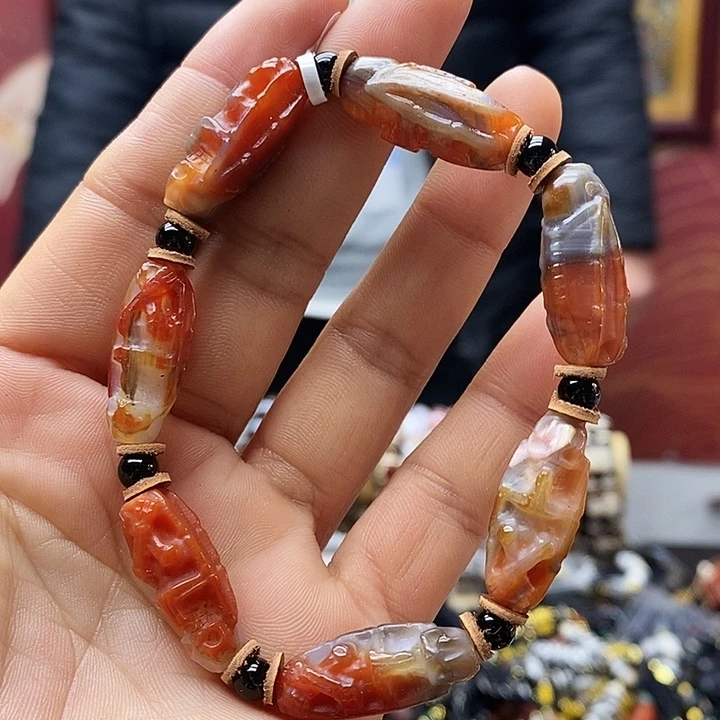 玛瑙/玉髓合金颈饰