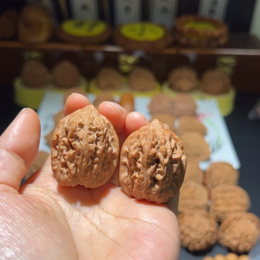 南***丝把件文玩核桃秦墩