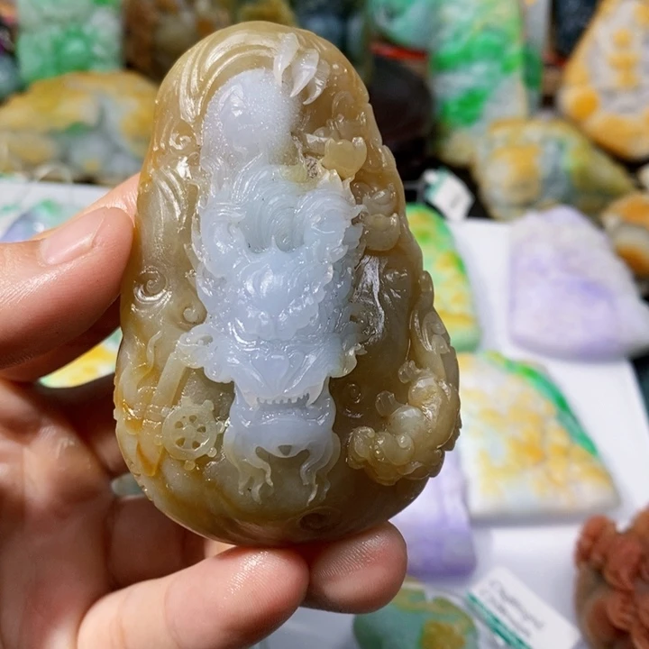 定制翡翠未镶嵌翡翠