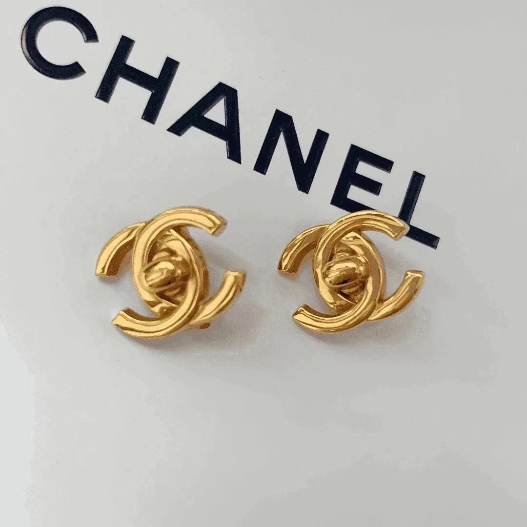 95新 Chanel/香奈儿 Chanel vintage香奈儿中古书包扣耳夹