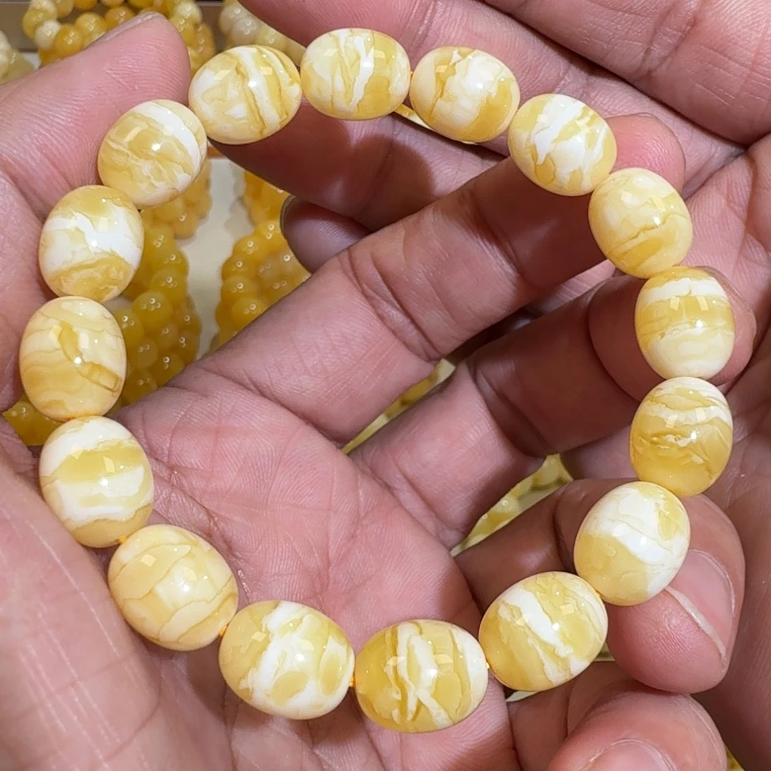 琥珀未镶嵌珠宝奇石10.2m同料枣珠一线天白蜡串12.73