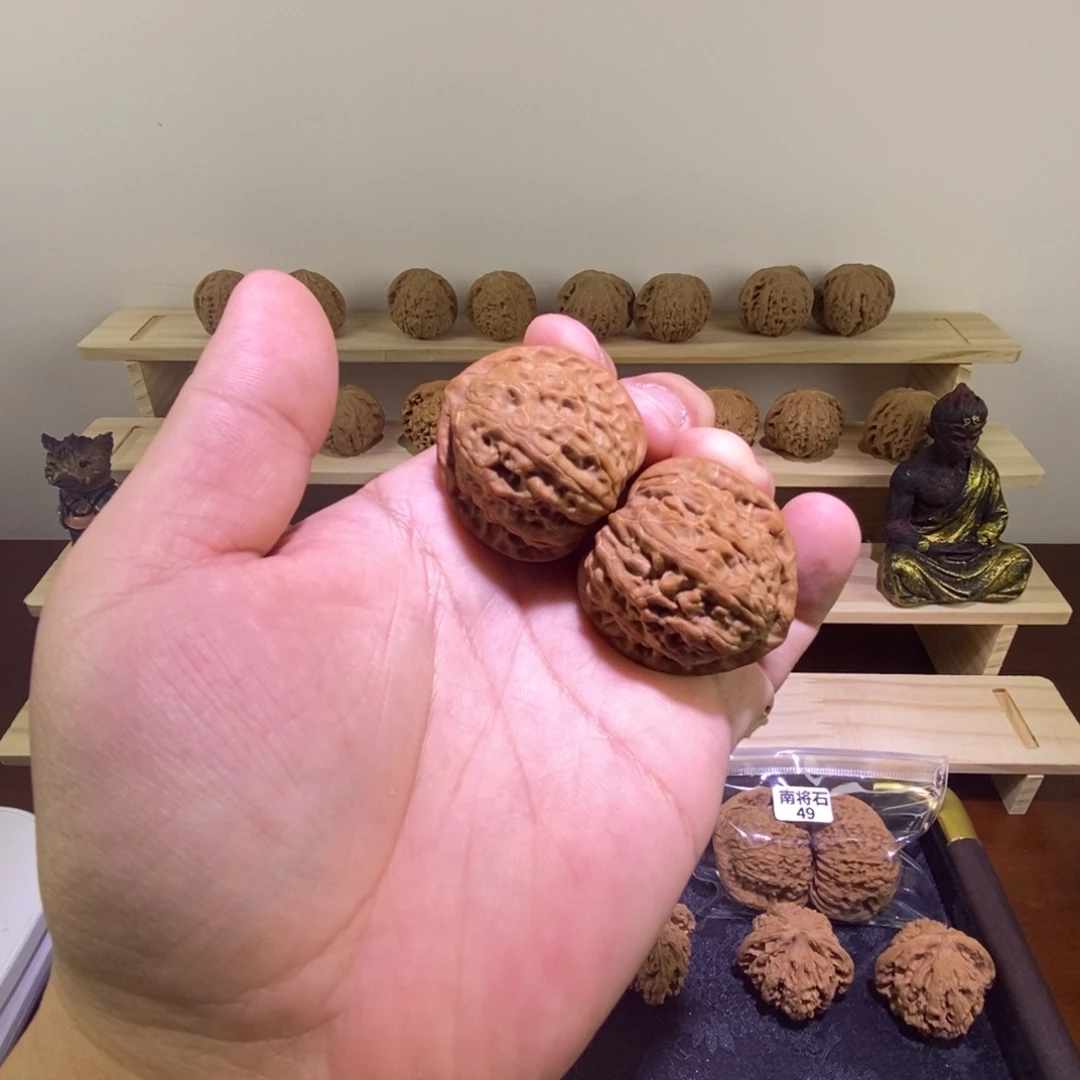 文玩核桃把件金麒麟