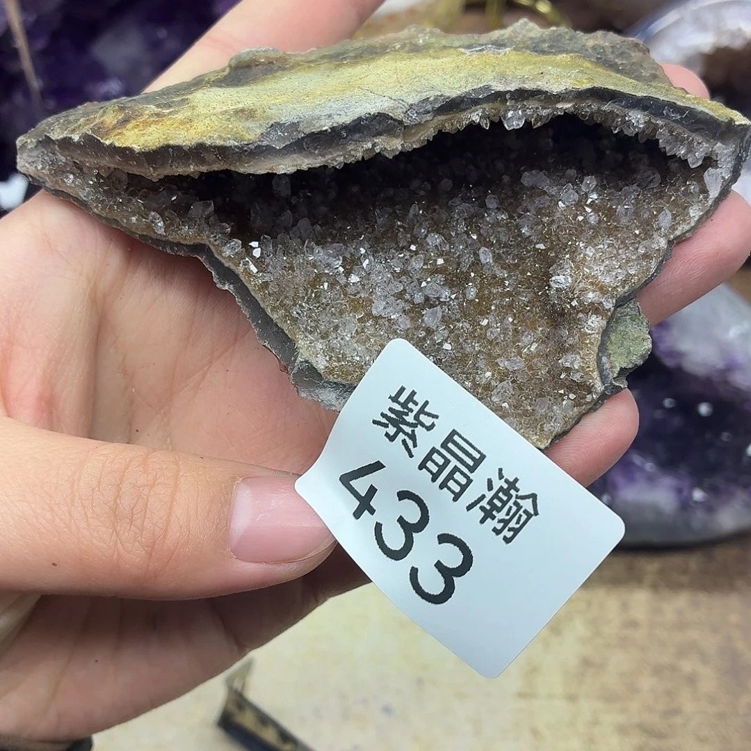 紫晶未镶嵌大型摆件（非配饰）