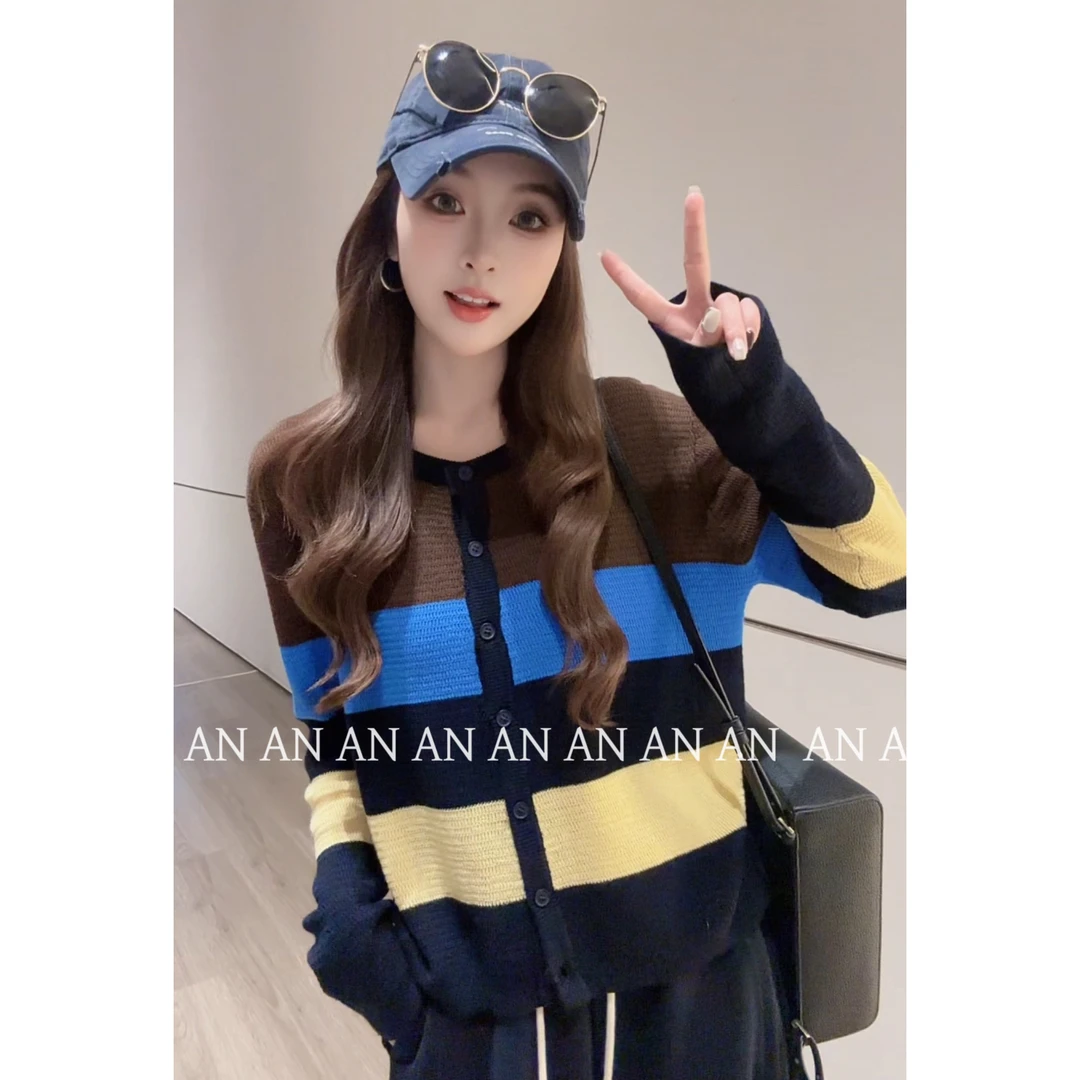 C08417秋季时尚显瘦休闲慵懒风圆领拼色条纹针织衫外套