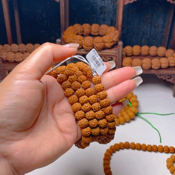 金刚菩提手串唐**?小金刚蜂王0.9