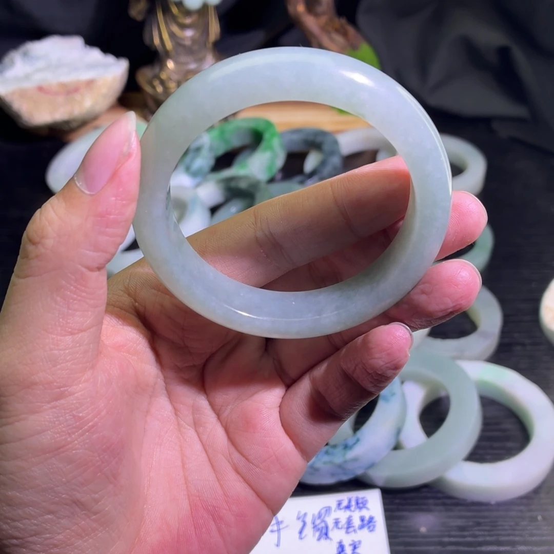 定制翡翠未镶嵌天然翡翠A货毛胚手镯定制