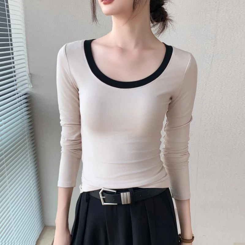 别致撞色拼接大圆领长袖T恤女装奶系穿搭早秋上衣修身显瘦打底衫