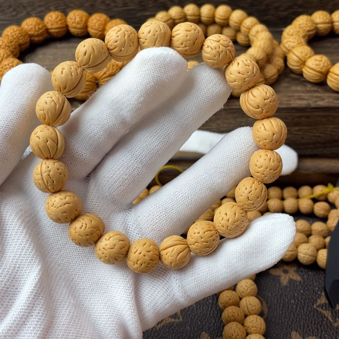 吊坠桃核野生一道筋