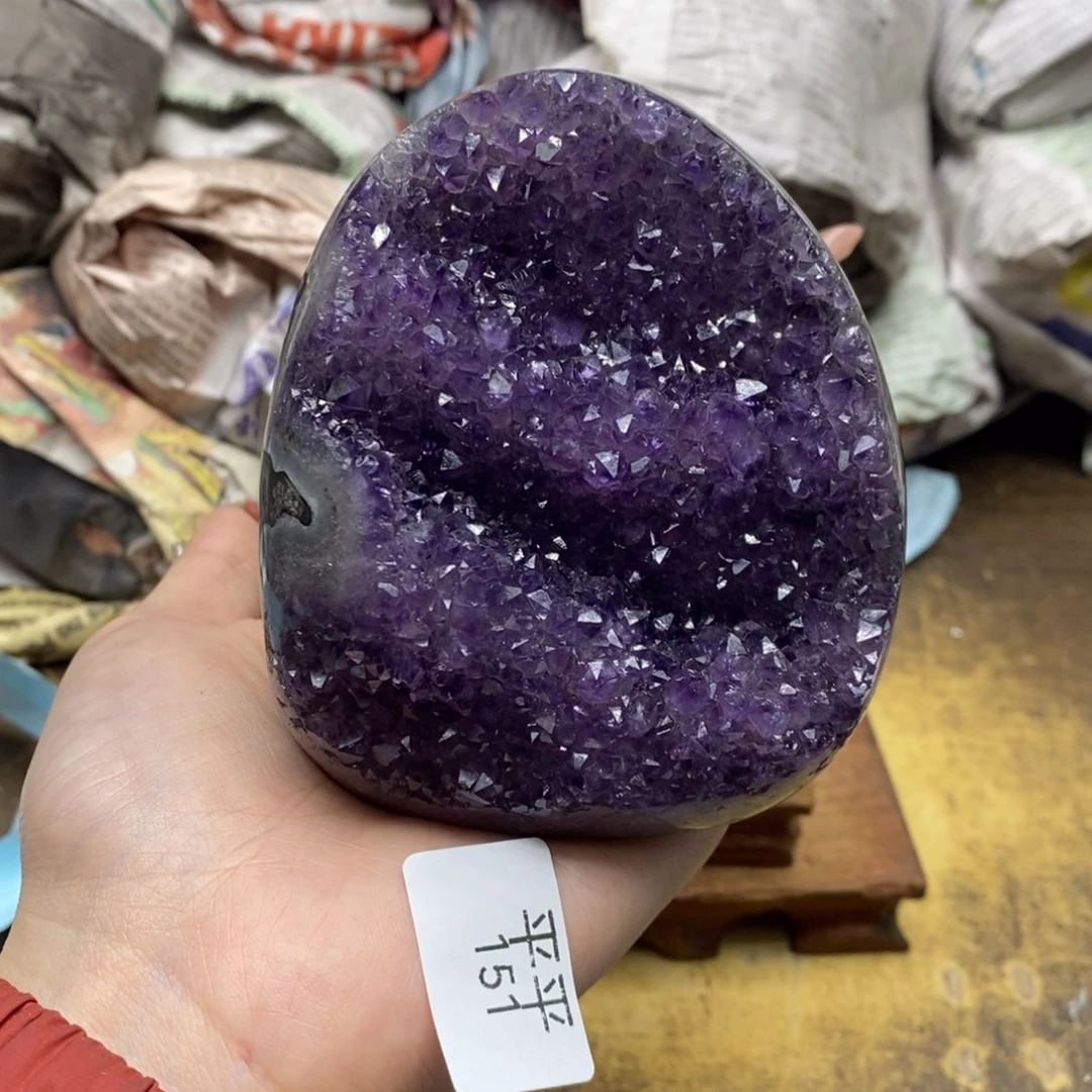 紫晶乌拉圭未镶嵌