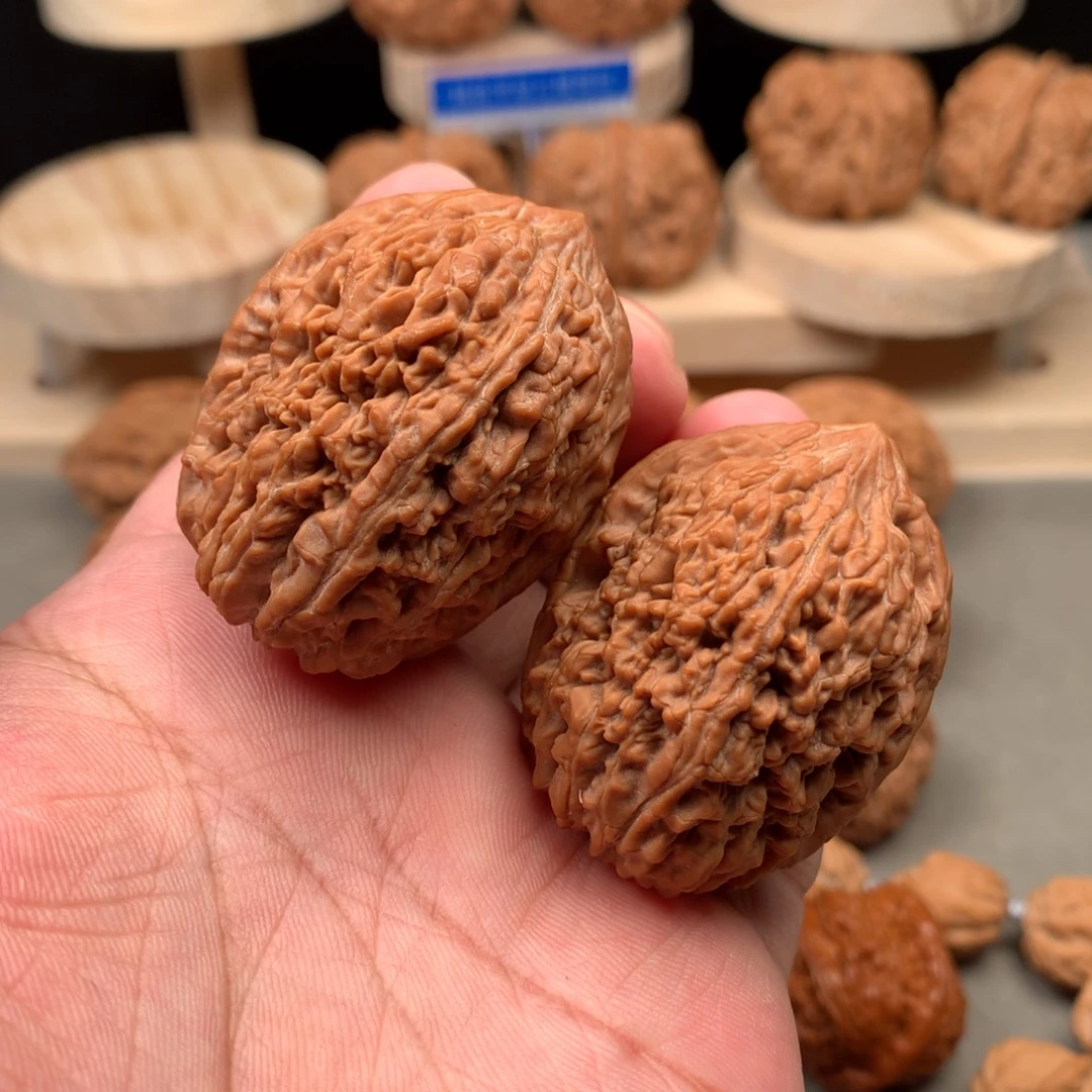 吊坠桃核大蒜头核桃