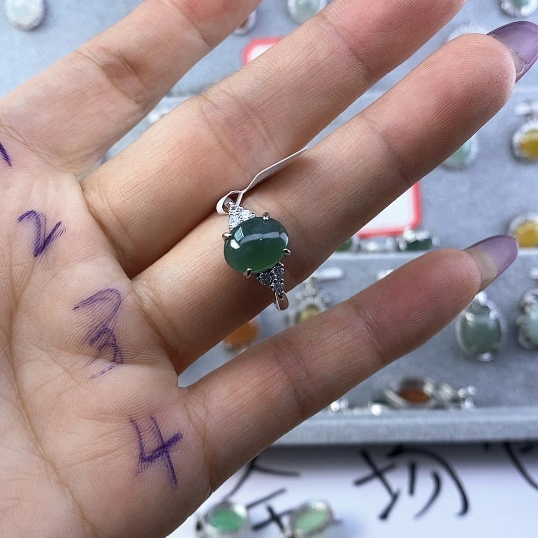 皮***克翡翠未镶嵌戒指缅甸