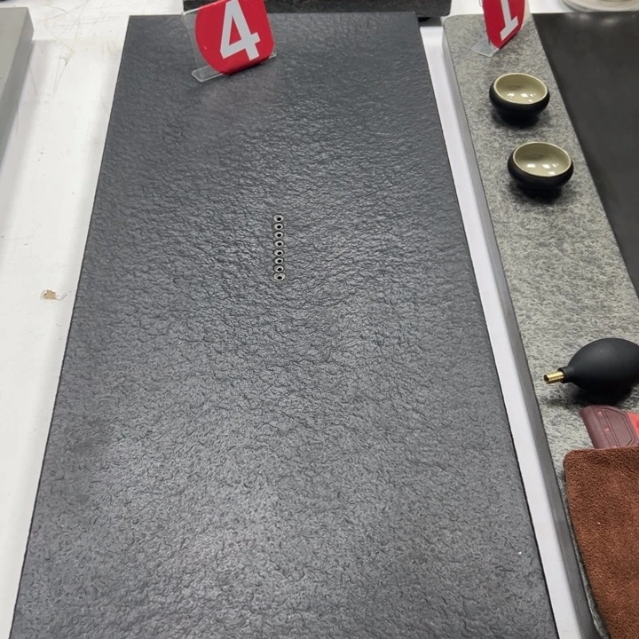 大***长乌金尺寸是80-35-3