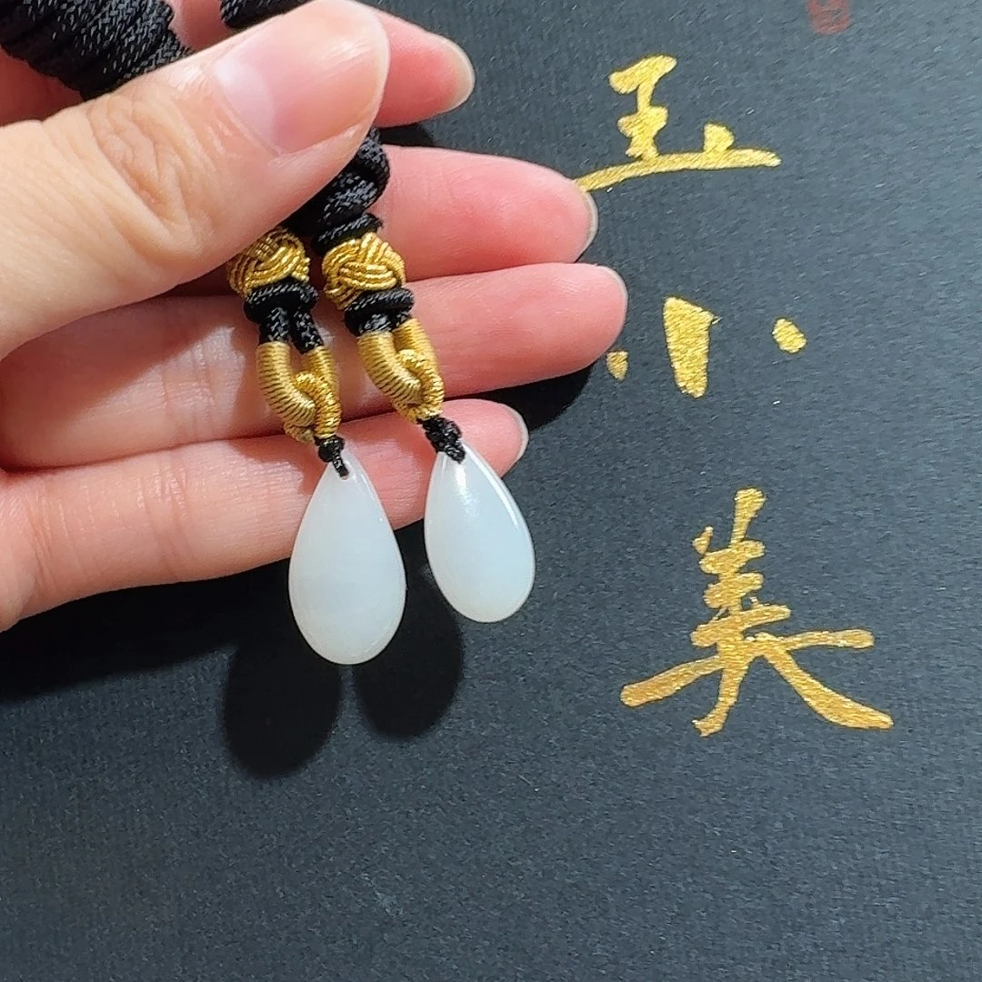 颈饰未镶嵌和田玉米达多样性发货（发1件）