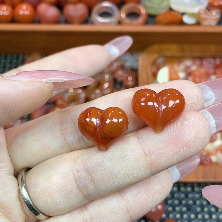 南红玛瑙未镶嵌颈饰屁桃