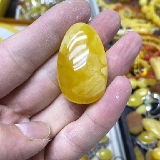 蜜蜡裸石未镶嵌吊坠