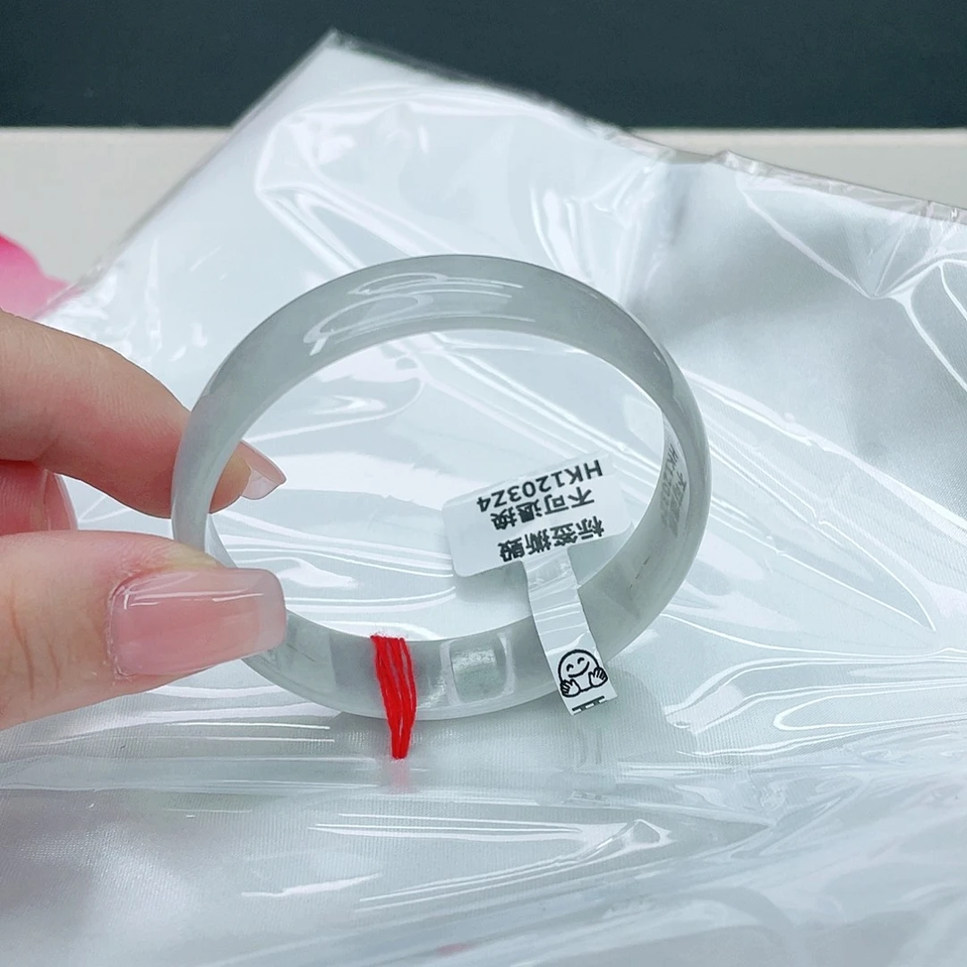 翡翠手镯未镶嵌正54