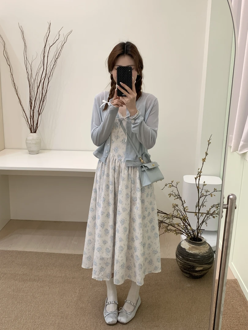 『李木木』春款上新~~碎花蕾丝边吊带裙  25411