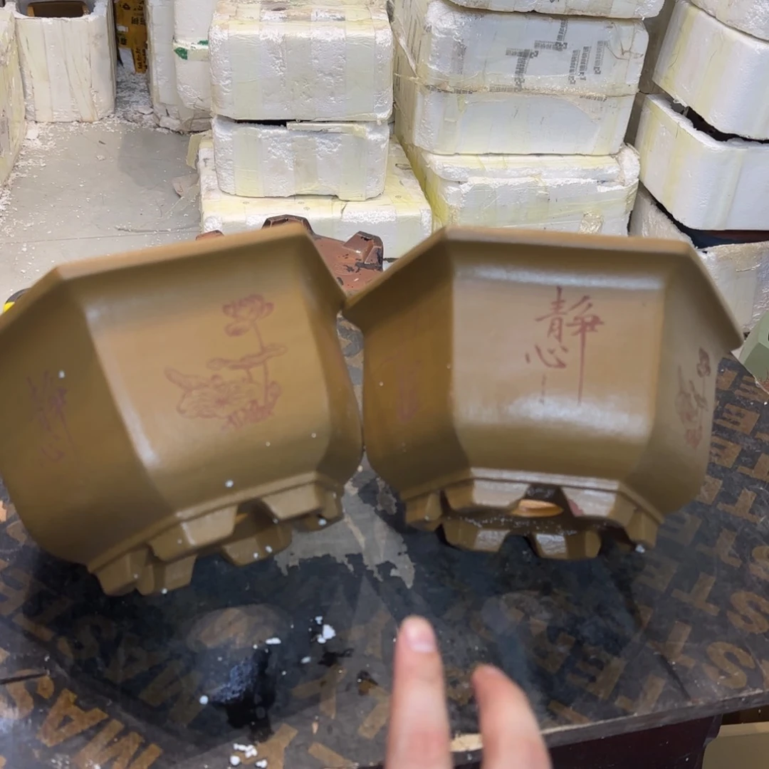 紫砂花盆口径24 21高度14
