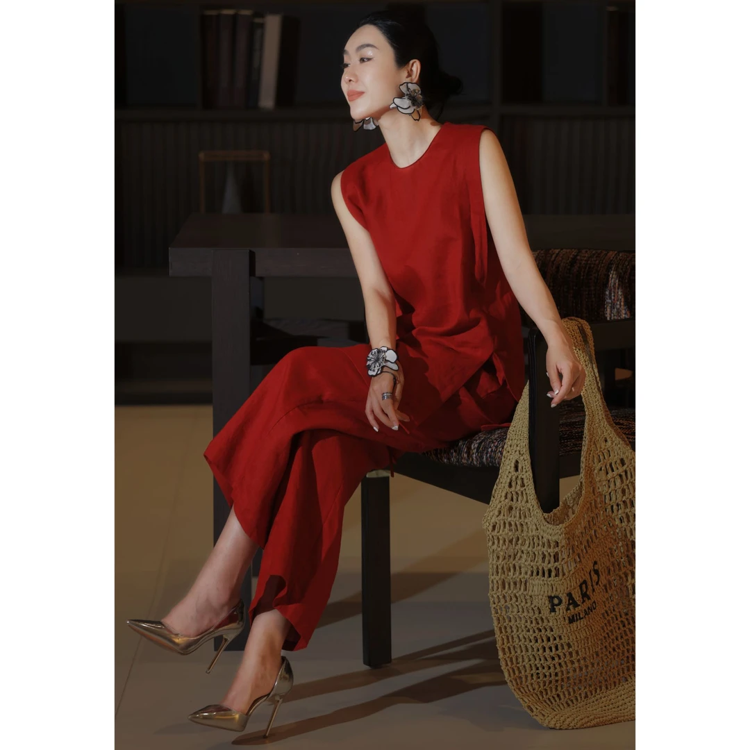 ZEROYK高级感时尚套装2025夏季红色亚麻简约T恤裤子气质两件套