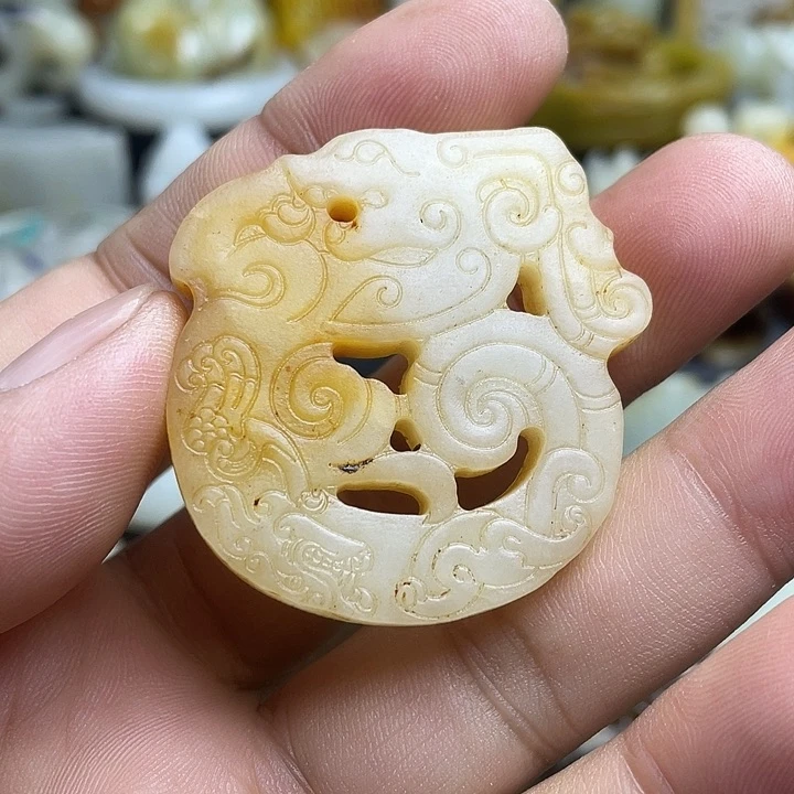 颈饰未镶嵌和田玉