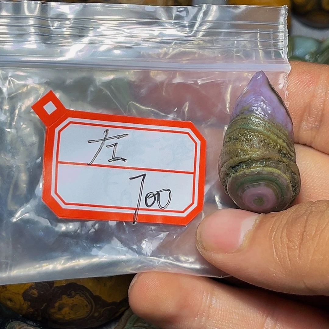大叶紫檀（黑酸枝木类）左*