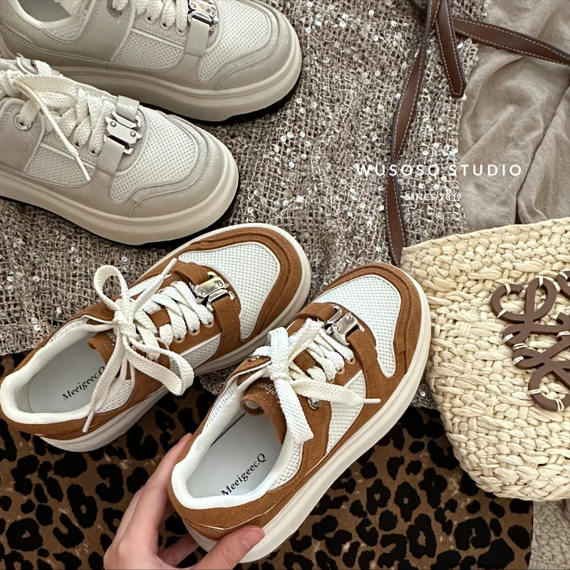 【soso】25ss｜设计师款锁扣网面拼色厚底增高小白鞋