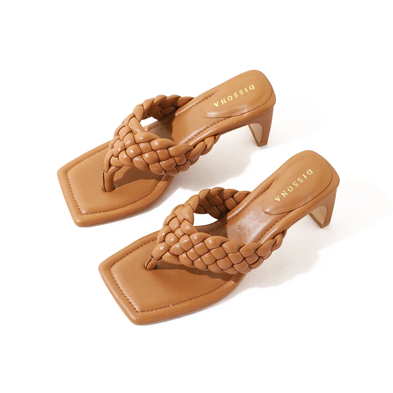 4599-中跟休闲风百搭凉鞋人字拖平底平跟编织外出拖鞋女