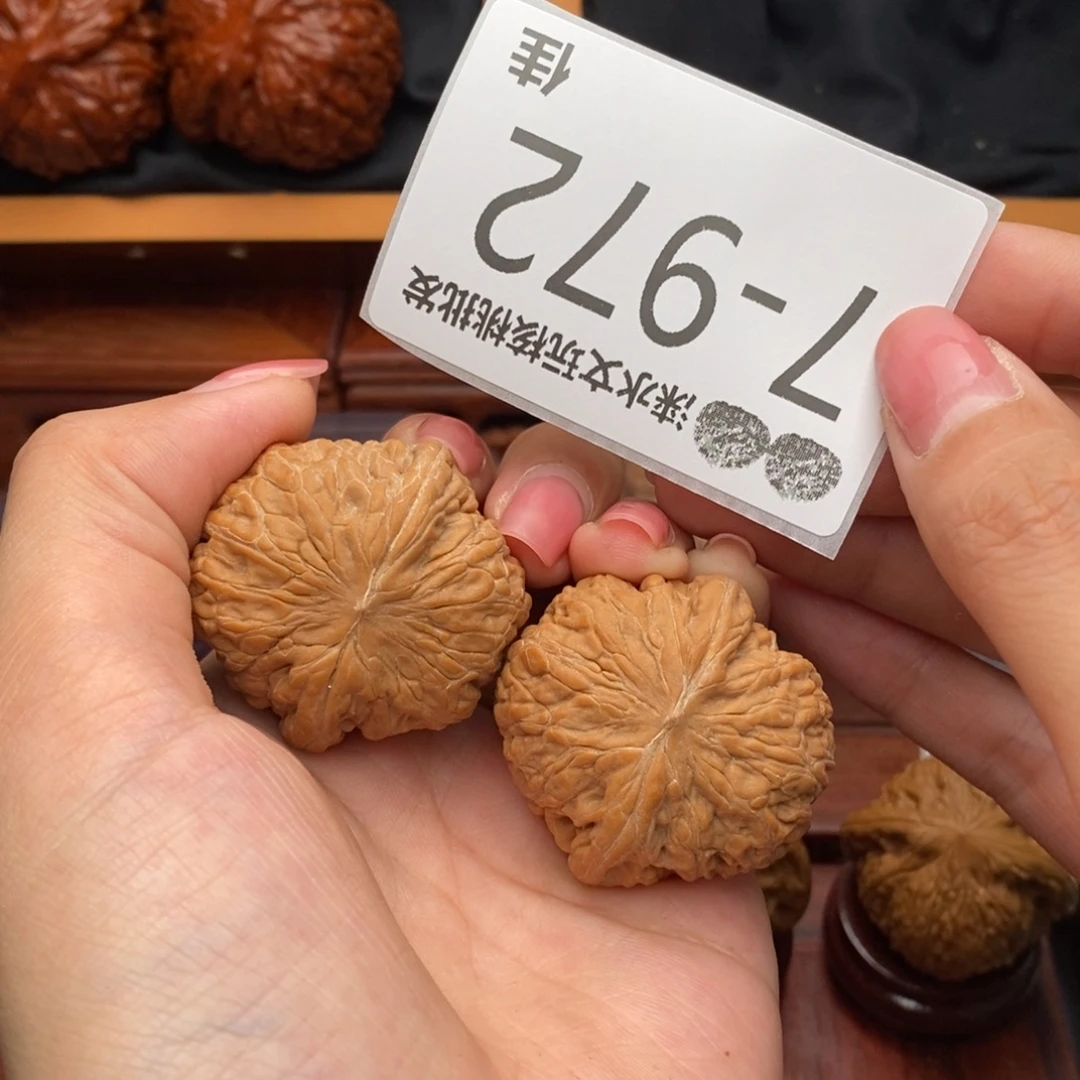 文玩核桃把件38铁锤