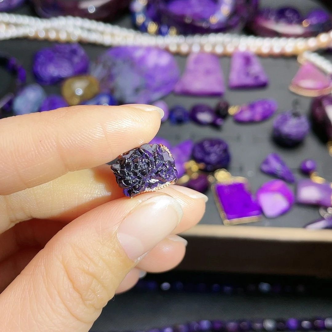 苏纪石（舒俱来）盒子银S925镶嵌