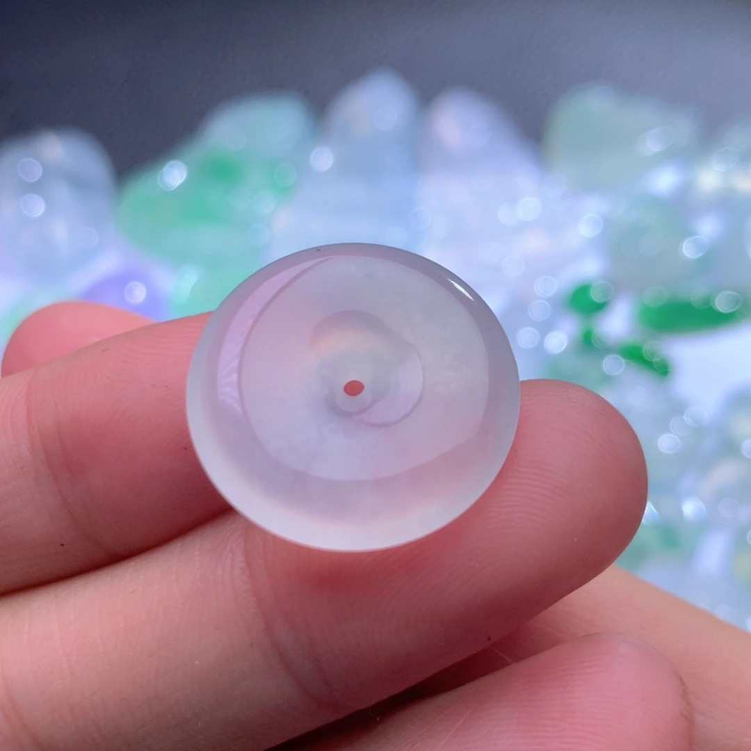 翡翠未镶嵌颈饰缅甸翡翠