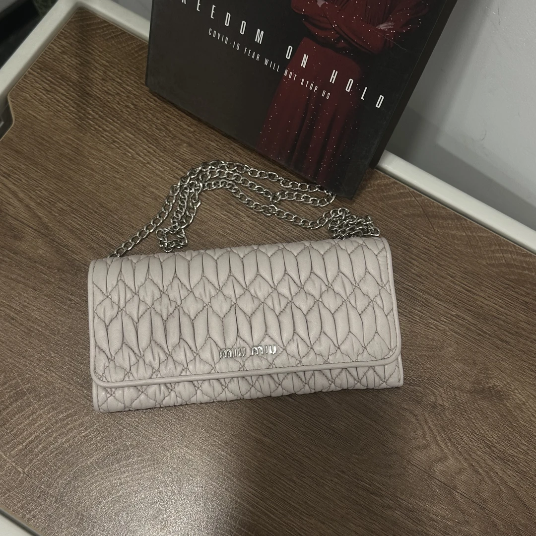95新 MIU MIU/缪缪 缪缪钱包/95新