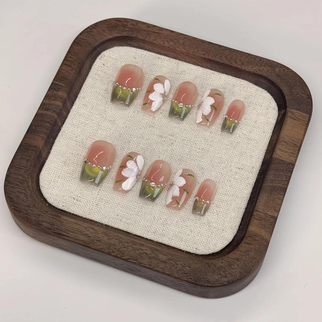 Daisy'【清新小花】绿精灵冰花手绘花朵高端光疗穿戴甲