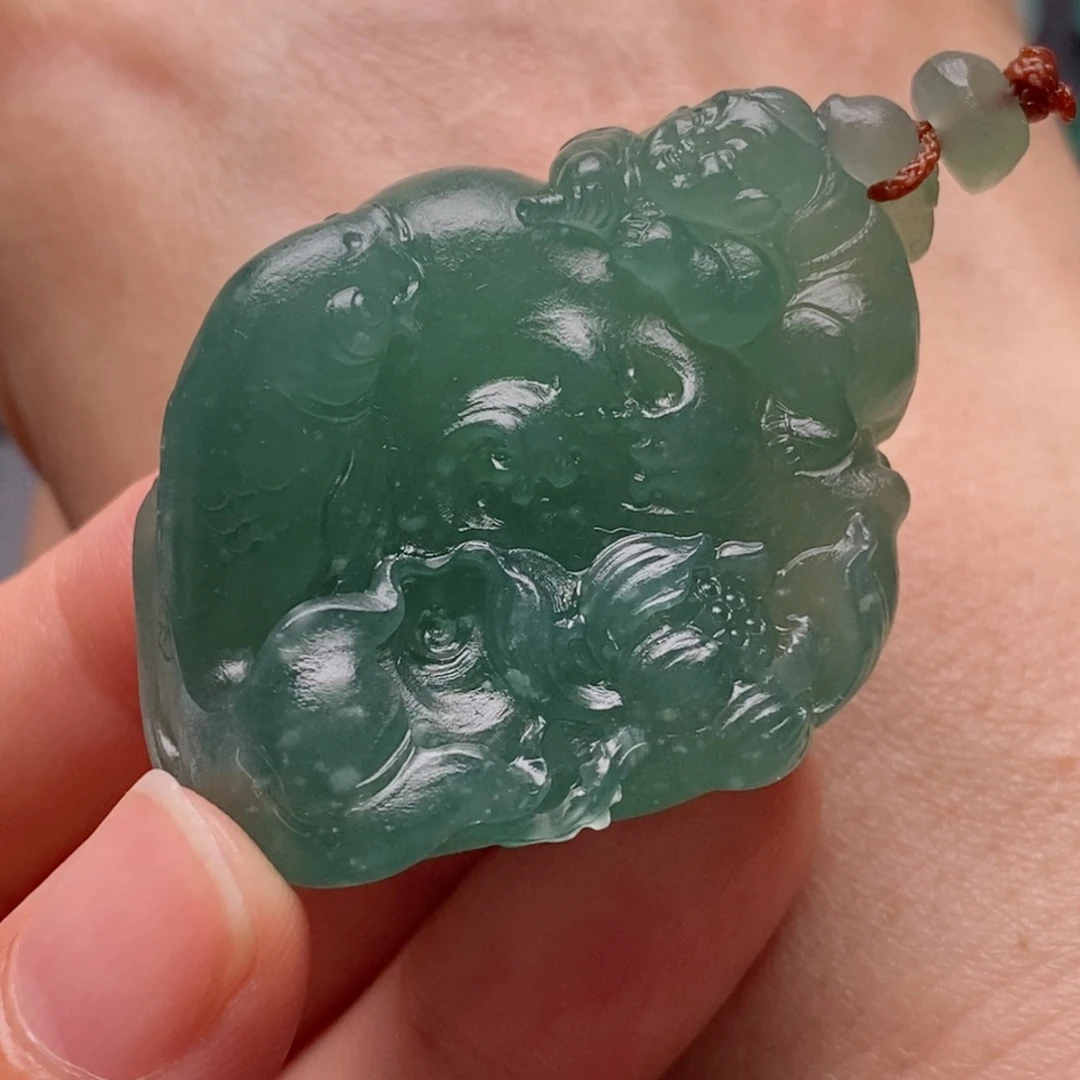 定制翡翠未镶嵌年年有余