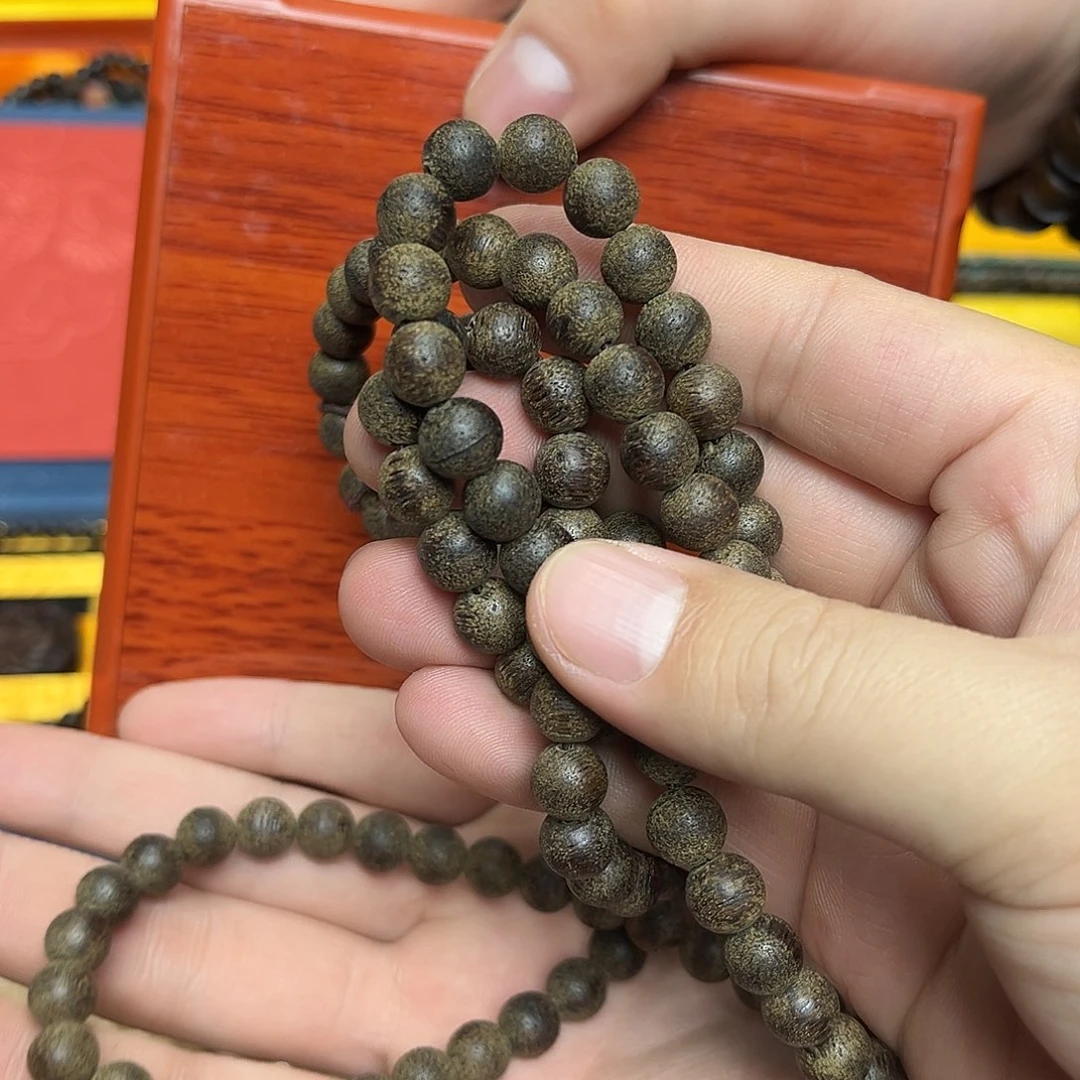 大叶紫檀（黑酸枝木类）