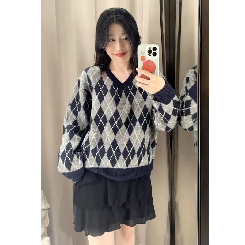 【百万严选】ZA少量！V领菱格针织毛衣 舒适柔软~ ZA357
