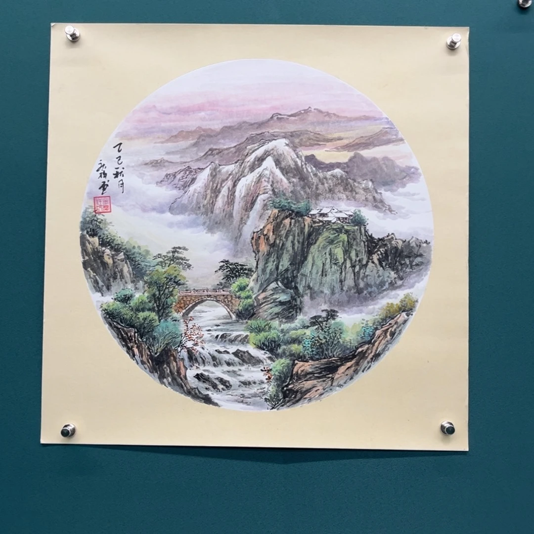 国画艺术家真人手绘