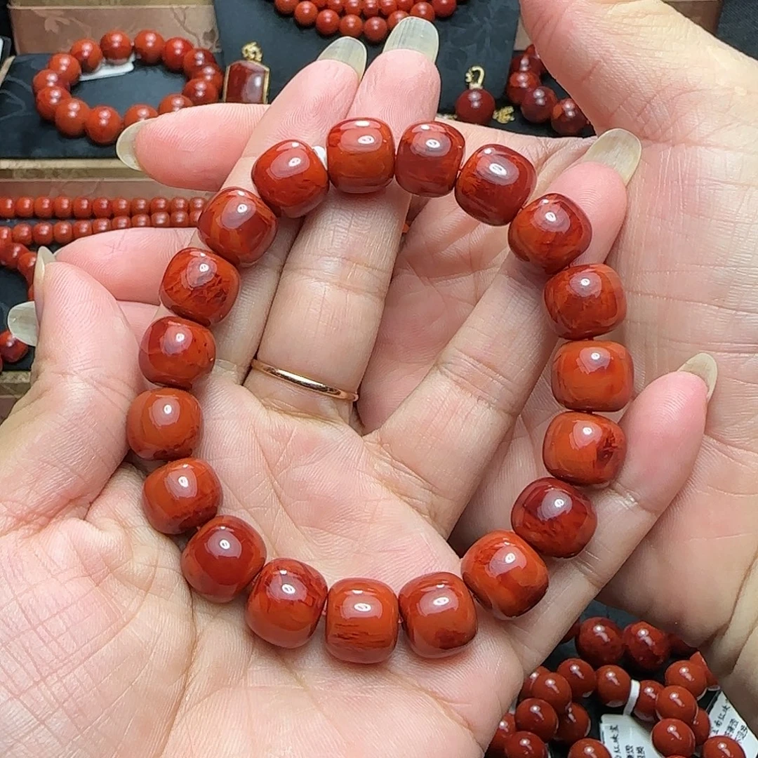 T****南红玛瑙未镶嵌手串