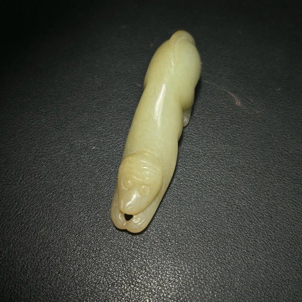 晚清和田玉灵猴把件/古58520