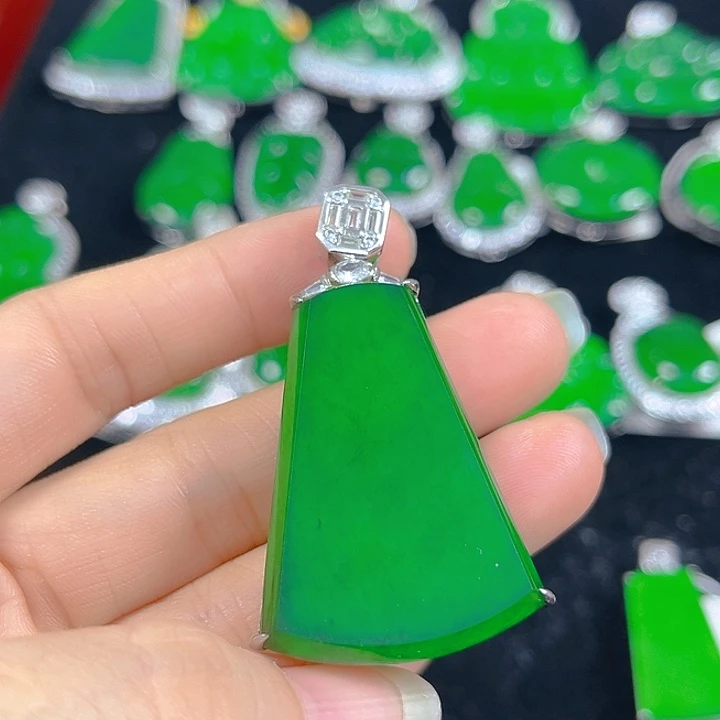 翡翠银S925镶嵌吊坠(不含链)