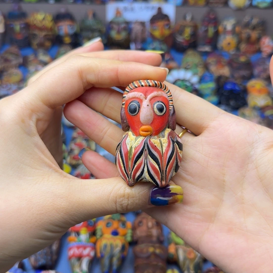 琉璃非金属玻璃颈饰裙子娃