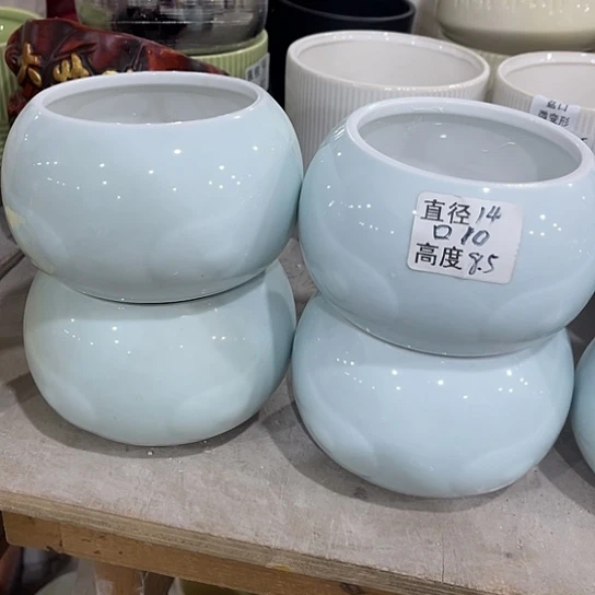 多肉绿植绿植陶瓷花盆9.9包邮，有孔